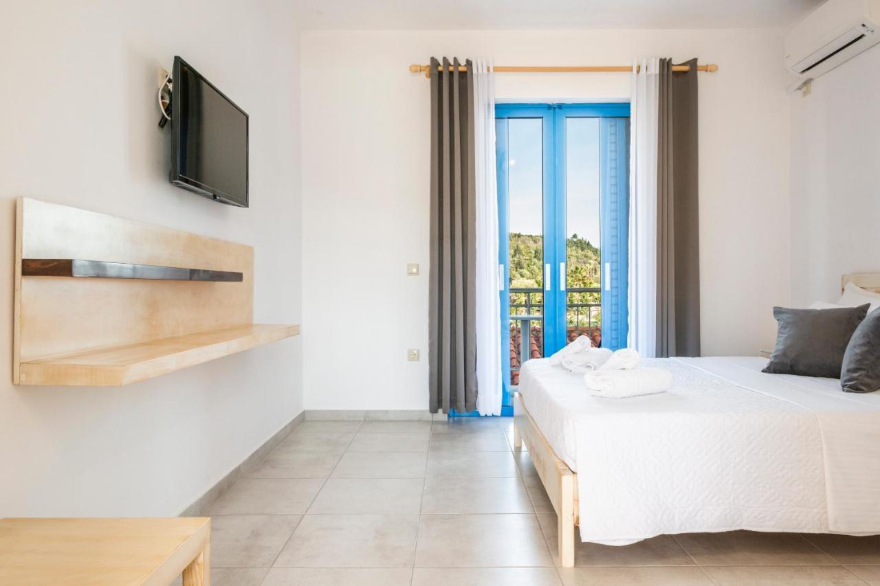 Hotel Blue Horizon à Himarë Extérieur photo